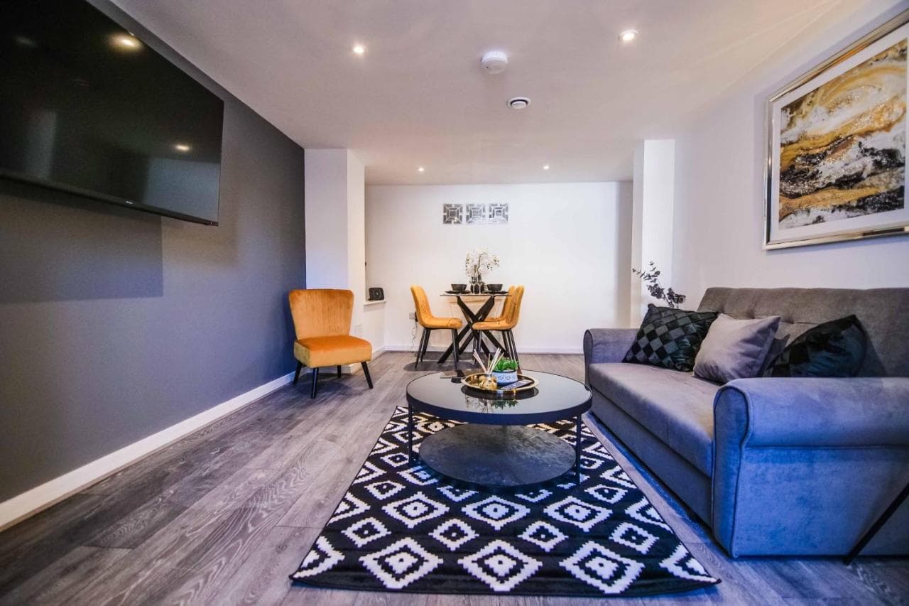 Apartment 1 - The Crescent — photo 5