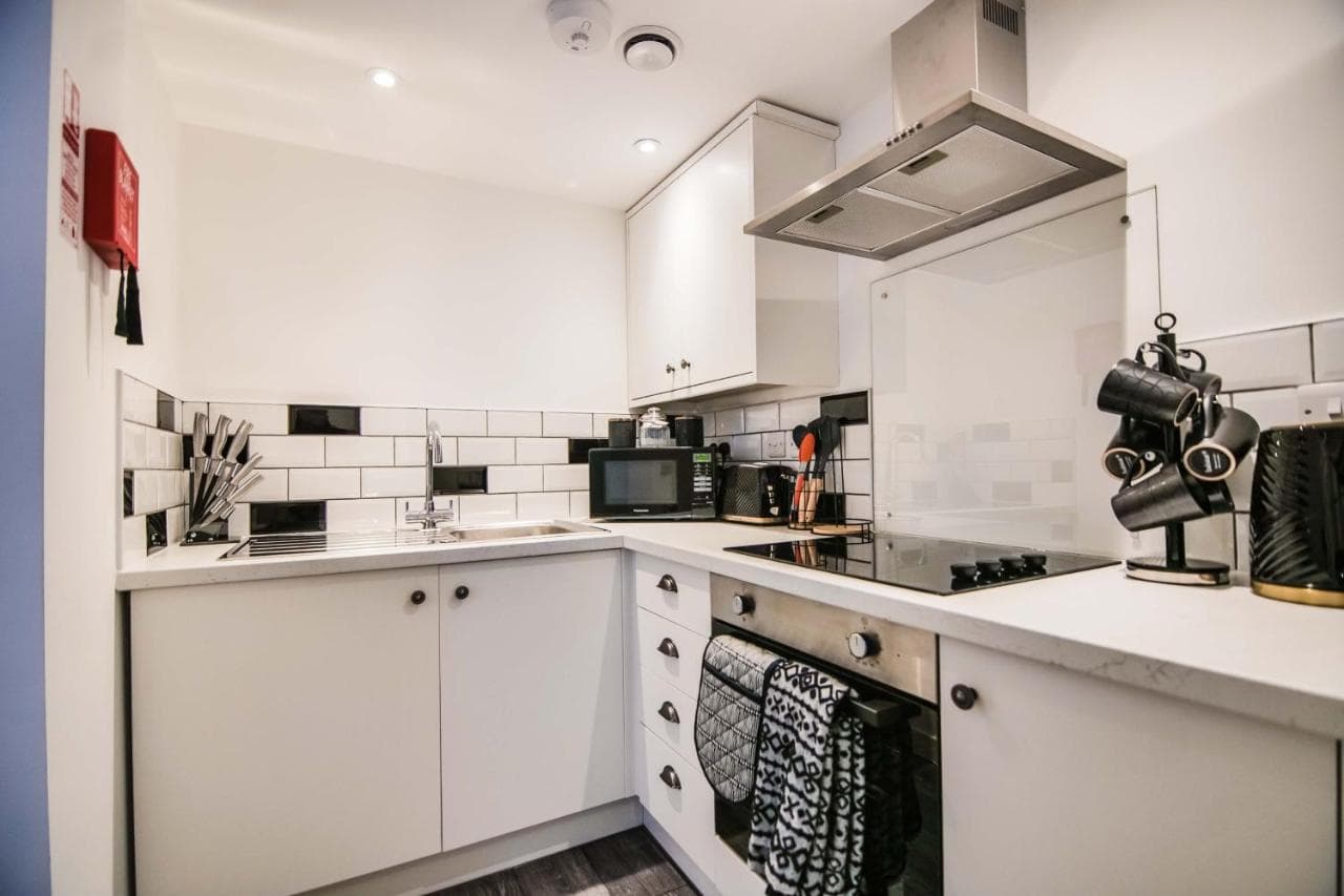 Apartment 1 - The Crescent — photo 8