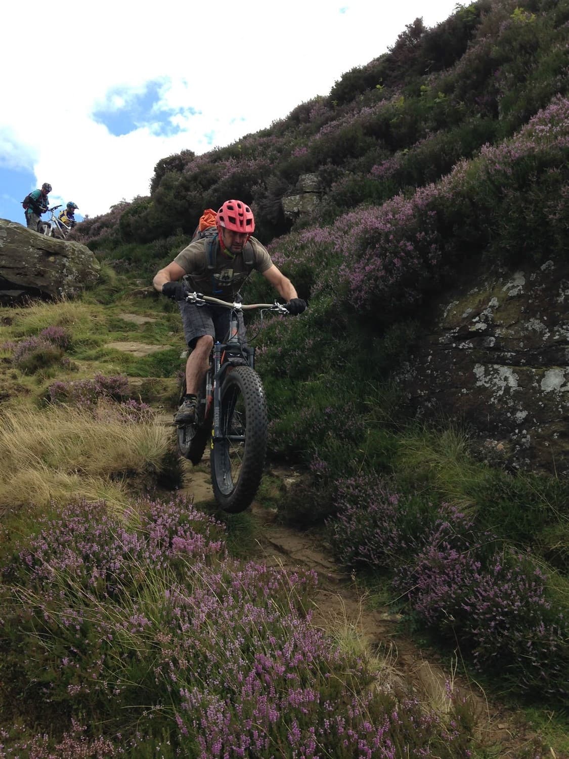 ||people mountain biking in Yorkshire|