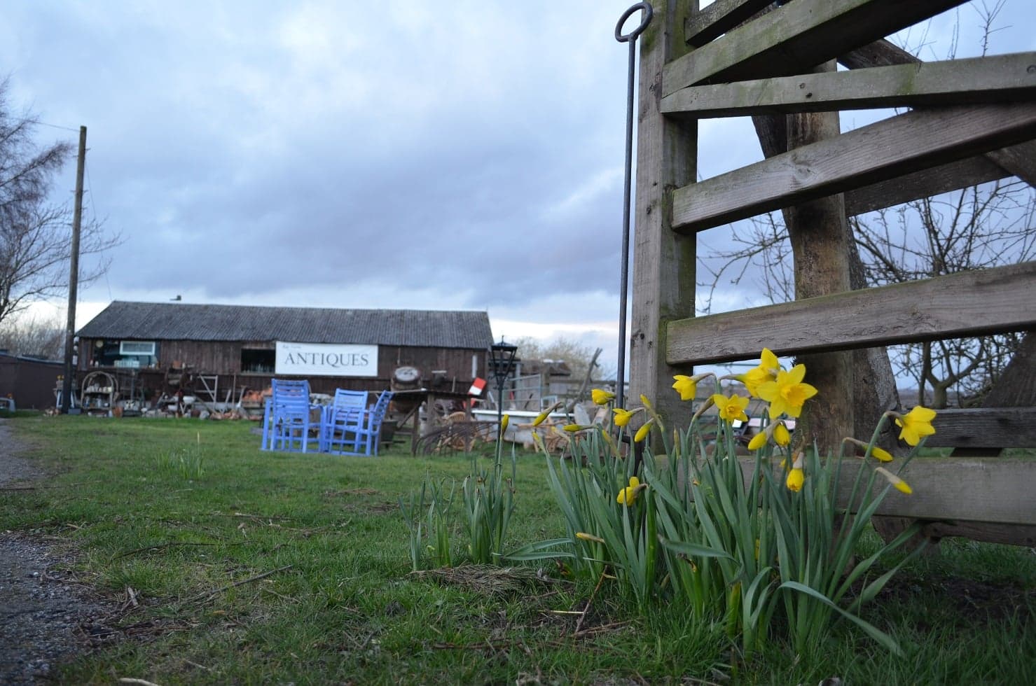 Bar Farm Antiques Image 1
