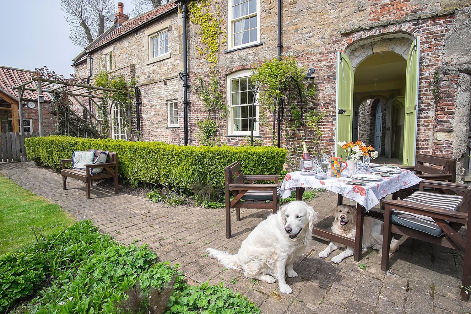 Garden Cottage Image 9