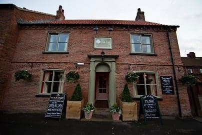 The Oak Tree Inn Image 2