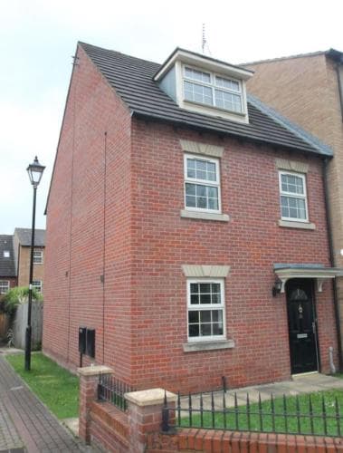Main House Image 2