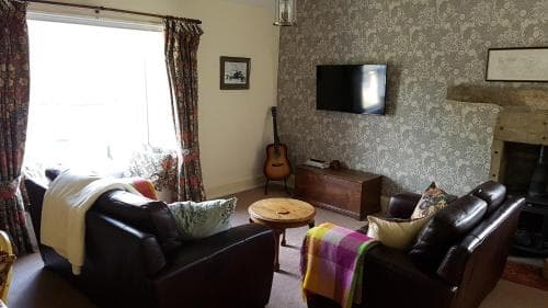 Burnlee House Apartment Image 1
