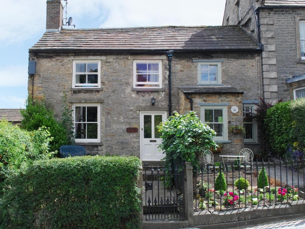 Cartmel Cottage, Leyburn Image 1
