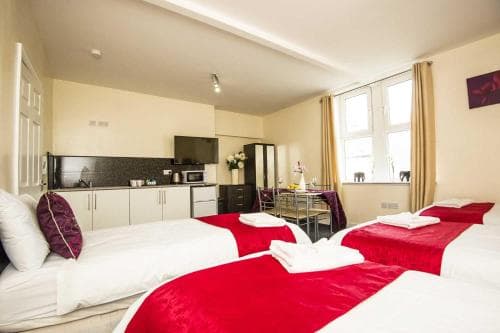 Snooze Apartments Image 3