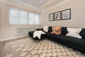 The Mews, York Place by Harrogate Serviced Apartments Image 3