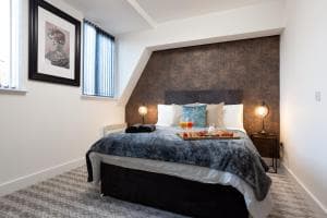 Leeds Super Luxurious Apartments Image 2