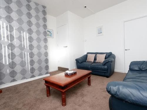 Eastpark Residence Image 2