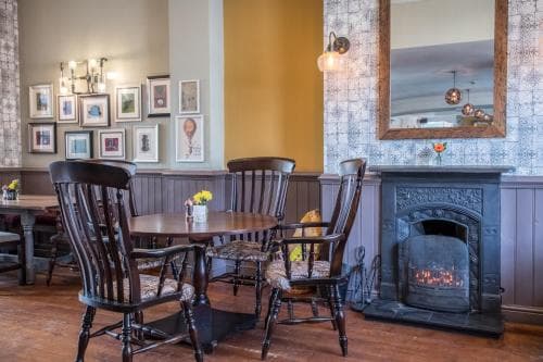 The Black Swan Hotel Image 9