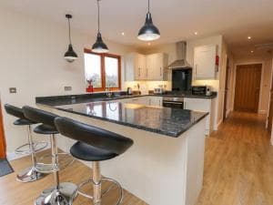 Rose Lodge Image 3