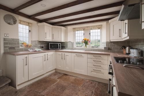 Crow Hall - Luxury Holiday Accommodation Image 3