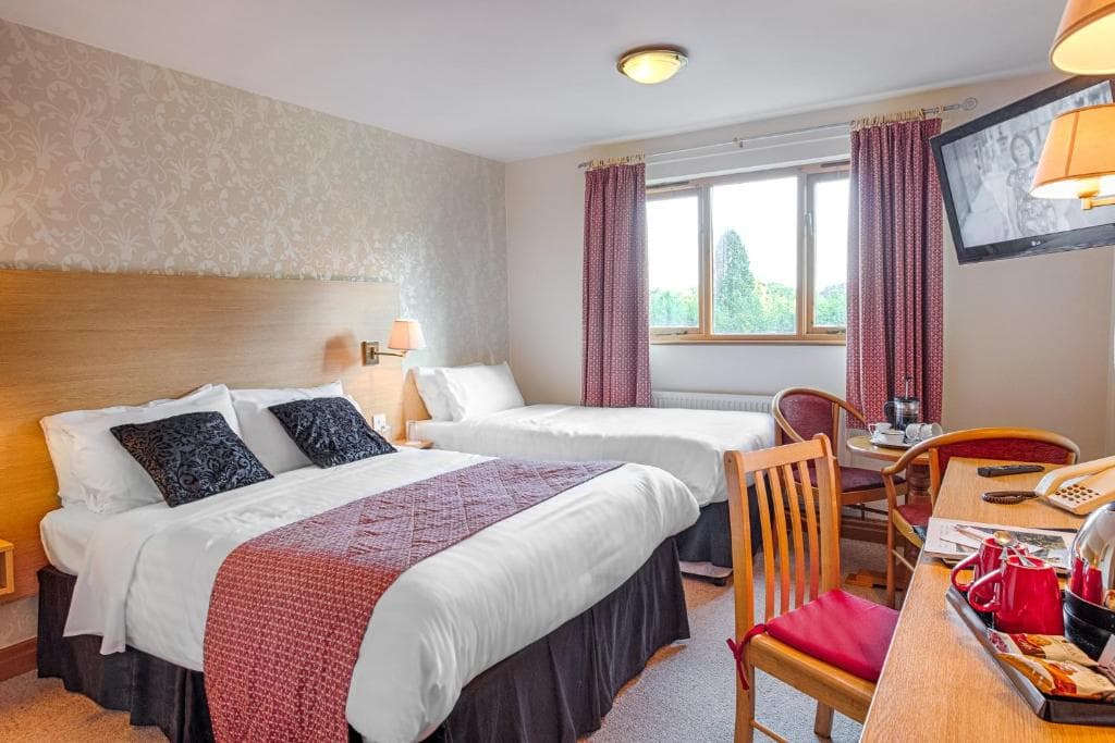 Bagden Hall Hotel Image 4
