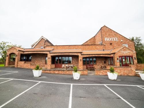White Horse Lodge Hotel Image 3