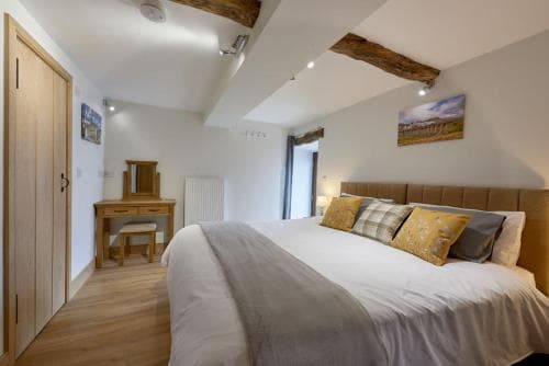 Dalecote Barn Bed and Breakfast (Bunkroom) Image 3