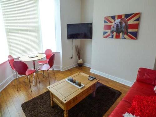 Flat 1 Image 2