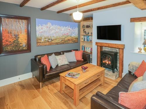 May Cottage Image 1