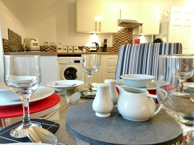 Apartment 8 at 19 Brooklands Image 1