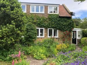 Scalby Grove Cottage Image 2