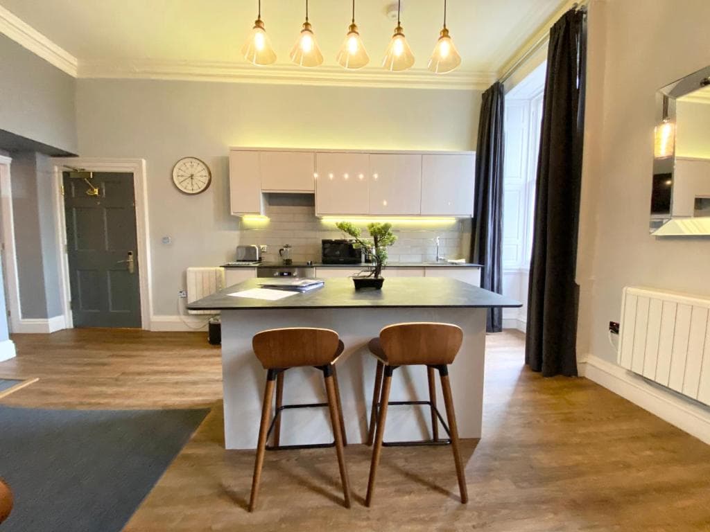 The Waterhouse at Claremont Apartments Image 3