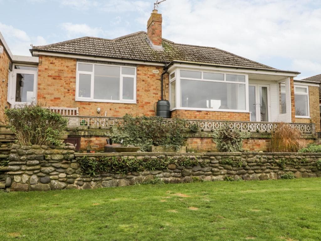 8 Mere View Avenue Image 3