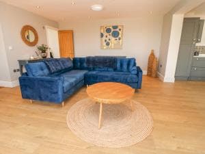 Highfield cottage Image 1