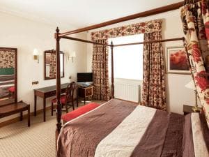 Mercure York Fairfield Manor Hotel Image 4