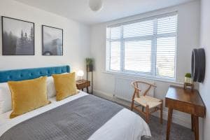Host & Stay - Montrose View Image 1