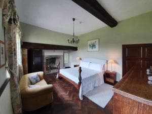 Braithwaite Hall Bed & Breakfast Image 3