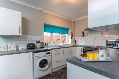 James Cook Accommodation Image 3