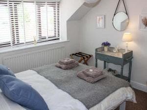 Barn Cottage Image 2