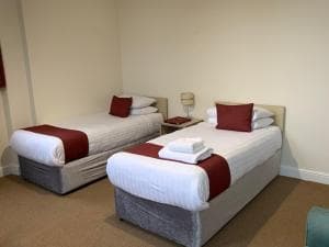 Hinsley Hall Image 3