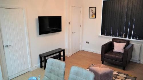 Cowper Townhouse Image 1