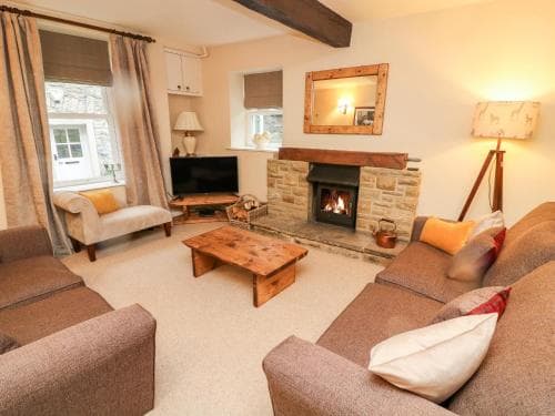 End Cottage Image 3