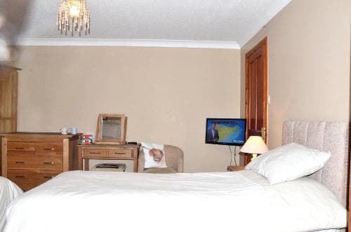 Nutstile Farm Bed and Breakfast Image 2