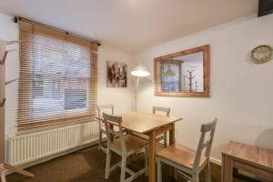 Millers Cottage-Free allocated parking Image 1
