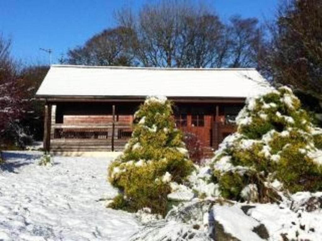 Secluded 3Bed Lodge with hot tub North Yorkshire Image 3