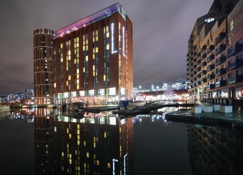 DoubleTree by Hilton Leeds Image 1