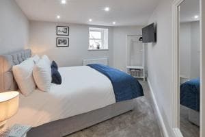 Host & Stay - Green View Image 6