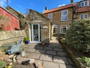 Apple Farm Holiday Cottages Image 1