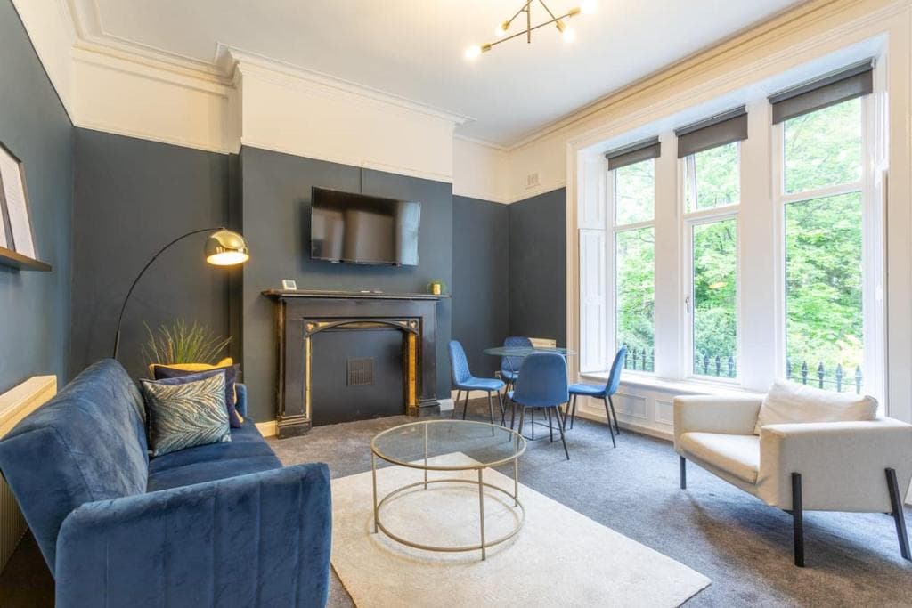 Beautiful Apartment in a stone built Victorian residence Image 1
