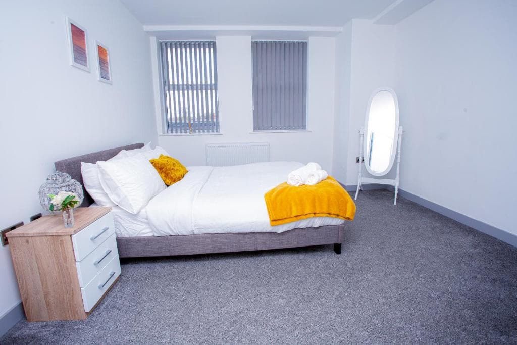 Cosy Executive City Apartment 2 Image 4