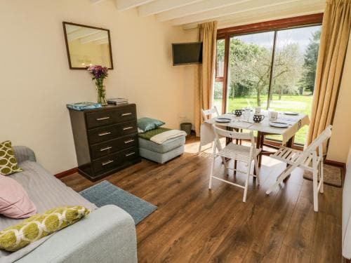 Parsonage Cottage Image 2