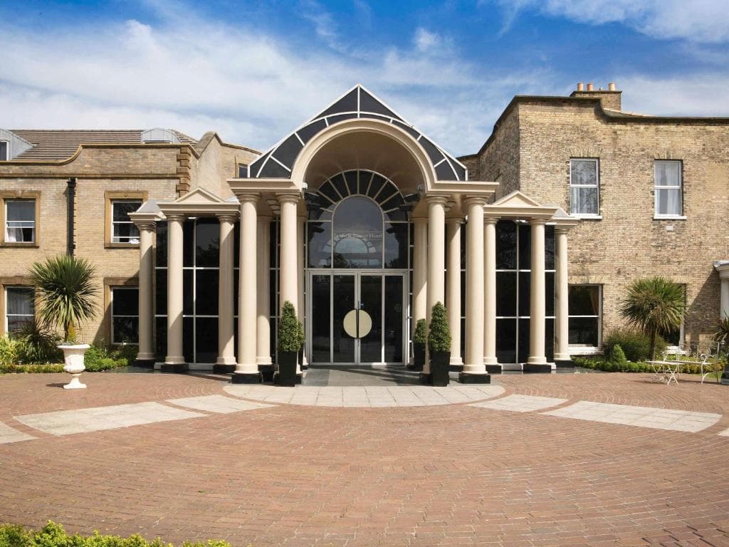 Mercure York Fairfield Manor Hotel Image 3