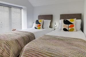 Host & Stay - Beam End Cottage Image 1