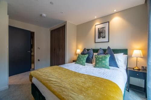 Entire 1 Bed - Number 23 - The Cosy Collection Ltd Image 1