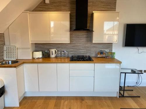 Best Priced Apartment In Hull 3 Image 4