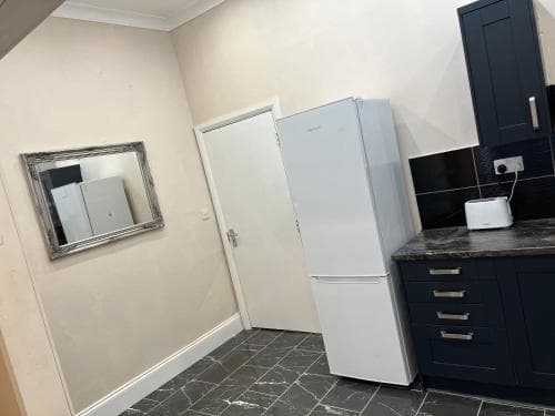 Lovely 1-bedroom apartment in Kingston upon Hull Image 1