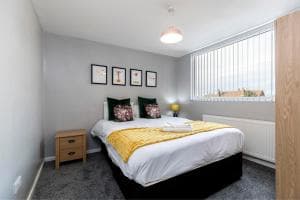 Wroxton Close Image 1