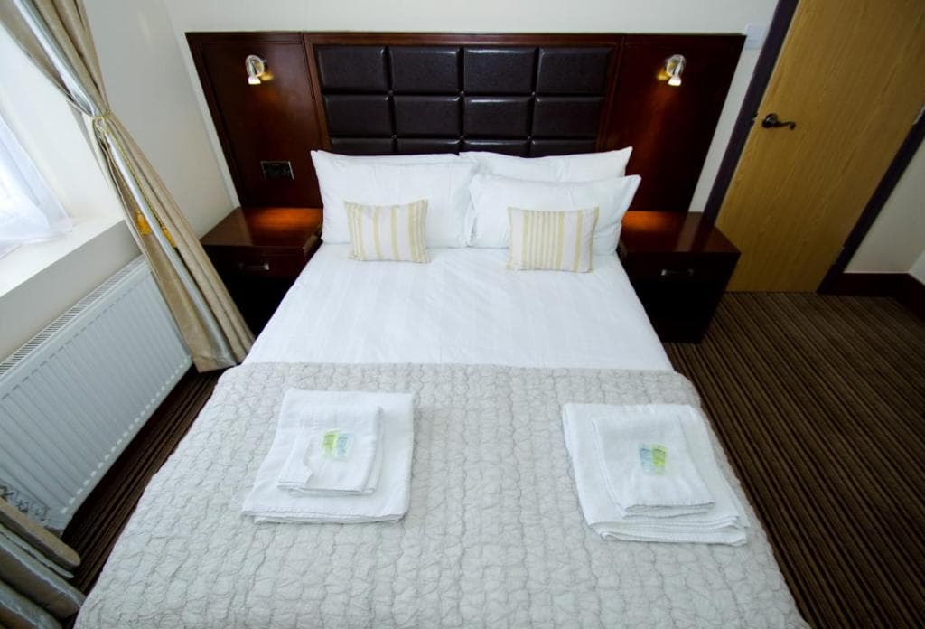 William's Hillsborough Apartments Image 3